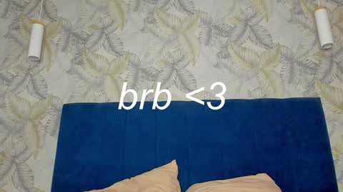 Una online show from January 30, 2025, 8:42 pm