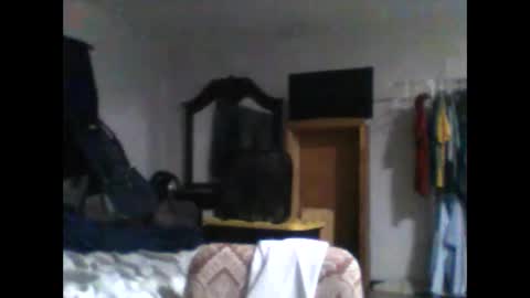 Snapshot of superlyblessed86 chatting on April 15, 2026, 4:52 am superlyblessed86 online show from April 15, 2026, 4:52 am