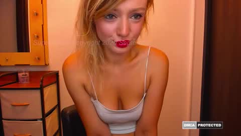 Snapshot of supernatalie chatting on September 12, 2025, 9:42 am Natalie online show from September 12, 2025, 9:42 am