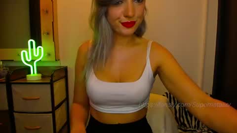 Snapshot of supernatalie chatting on July 1, 2026, 10:53 pm Natalie online show from July 1, 2026, 10:53 pm