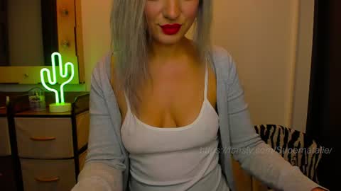 Snapshot of supernatalie chatting on July 4, 2026, 12:17 am Natalie online show from July 4, 2026, 12:17 am