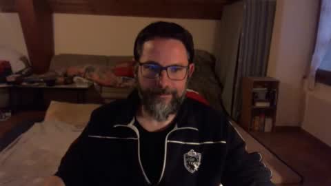 Snapshot of supersquirrel81 chatting on October 17, 2025, 4:53 pm supersquirrel81 online show from October 17, 2025, 4:53 pm