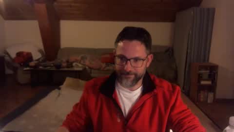 Snapshot of supersquirrel81 chatting on November 9, 2025, 6:39 pm supersquirrel81 online show from November 9, 2025, 6:39 pm