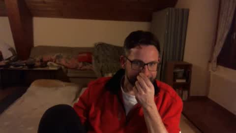 Snapshot of supersquirrel81 chatting on November 11, 2025, 7:03 pm supersquirrel81 online show from November 11, 2025, 7:03 pm