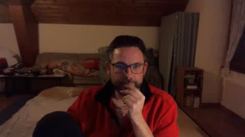 Snapshot of supersquirrel81 chatting on November 14, 2025, 5:00 pm supersquirrel81 online show from November 14, 2025, 5:00 pm