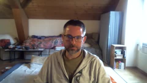 Snapshot of supersquirrel81 chatting on November 30, 2025, 9:02 am supersquirrel81 online show from November 30, 2025, 9:02 am