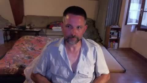 supersquirrel81 online show from June 26, 2026, 7:29 pm