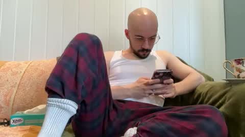 supre_dany online show from April 26, 2026, 8:23 am