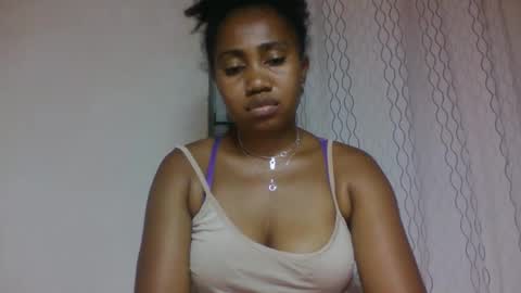 Snapshot of surbelle chatting on May 16, 2026, 10:36 am surbelle online show from May 16, 2026, 10:36 am