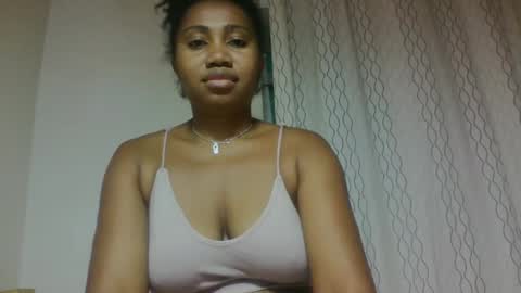 Snapshot of surbelle chatting on May 19, 2026, 2:12 pm surbelle online show from May 19, 2026, 2:12 pm