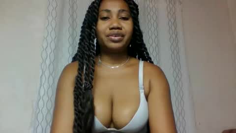 Snapshot of surbelle chatting on May 27, 2026, 8:55 am surbelle online show from May 27, 2026, 8:55 am