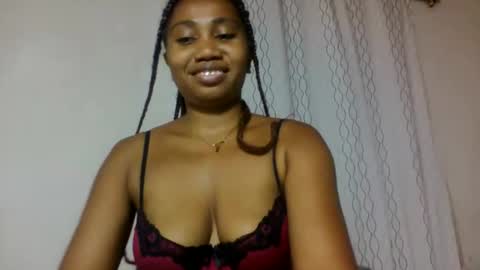 Snapshot of surbelle chatting on June 9, 2026, 11:00 am surbelle online show from June 9, 2026, 11:00 am