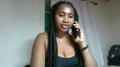 Snapshot of surbelle chatting on July 7, 2026, 2:32 pm surbelle online show from July 7, 2026, 2:32 pm