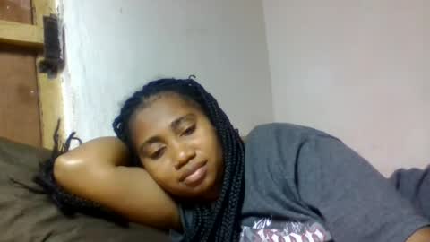 Snapshot of surbelle chatting on July 10, 2026, 11:57 am surbelle online show from July 10, 2026, 11:57 am