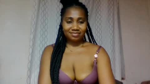 Snapshot of surbelle chatting on July 11, 2026, 6:10 pm surbelle online show from July 11, 2026, 6:10 pm