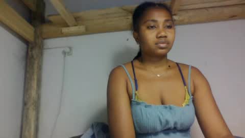 Snapshot of surbelle chatting on July 20, 2026, 10:29 am surbelle online show from July 20, 2026, 10:29 am