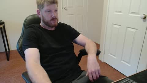 Snapshot of surge_0 chatting on October 4, 2025, 10:41 pm surge_0 online show from October 4, 2025, 10:41 pm