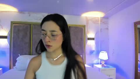 Snapshot of susa1userma_ chatting on May 11, 2026, 11:27 am Susann online show from May 11, 2026, 11:27 am