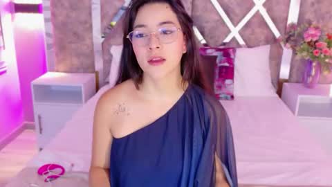 Snapshot of susa1userma_ chatting on June 25, 2026, 11:37 am Susann online show from June 25, 2026, 11:37 am