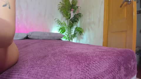 Snapshot of susan__clark chatting on January 29, 2025, 4:15 am Annie online show from January 29, 2025, 4:15 am