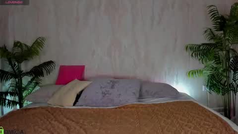 Snapshot of susan__clark chatting on September 19, 2025, 11:27 pm Annie online show from September 19, 2025, 11:27 pm