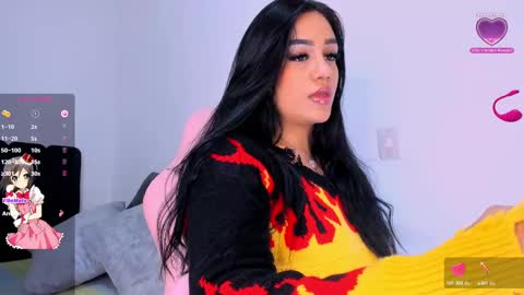 Snapshot of susan__naughty chatting on February 23, 2025, 9:33 am SUSAN online show from February 23, 2025, 9:33 am