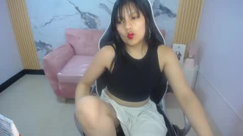 Susy online show from March 29, 2026, 7:47 pm