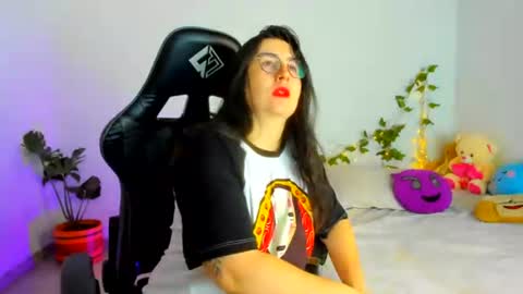Dani online show from June 13, 2026, 7:34 pm