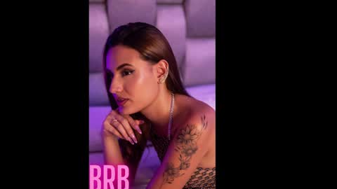 Snapshot of susan_sweet7 chatting on February 24, 2025, 11:52 pm Susan online show from February 24, 2025, 11:52 pm