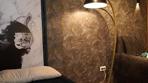 susan_wall online show from February 16, 2026, 12:56 pm