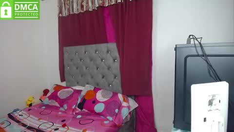 susana lopez online show from June 15, 2026, 3:53 am