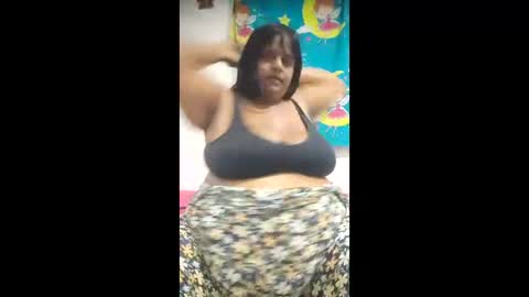 Snapshot of susanaeshwar chatting on May 13, 2026, 11:00 pm susanaeshwar online show from May 13, 2026, 11:00 pm