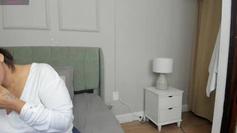 Amelia  online show from February 14, 2026, 12:13 pm