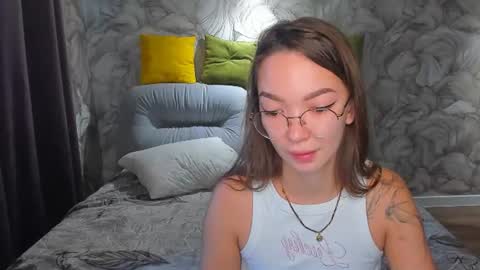 susannjohnson online show from June 19, 2026, 12:37 am