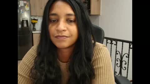 Snapshot of susanrhodes_ chatting on June 21, 2026, 11:13 am Susan Rhodes online show from June 21, 2026, 11:13 am