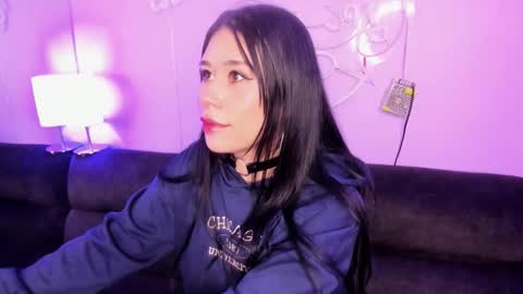 susanvilla online show from March 19, 2026, 11:47 am