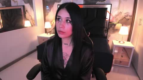 Snapshot of susanvilla chatting on June 1, 2026, 7:37 pm susanvilla online show from June 1, 2026, 7:37 pm