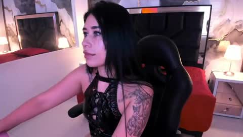 Snapshot of susanvilla chatting on June 2, 2026, 8:11 pm susanvilla online show from June 2, 2026, 8:11 pm
