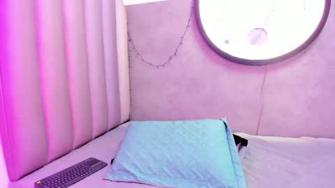 sussanmilf  online show from February 9, 2026, 11:25 am