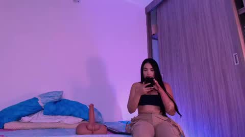 Andrea online show from July 4, 2026, 1:01 am