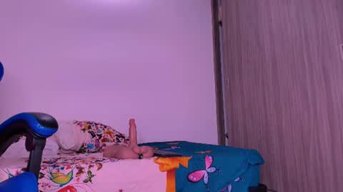 Andrea online show from July 17, 2026, 1:34 am