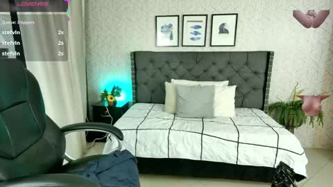   online show from December 30, 2024, 3:24 pm