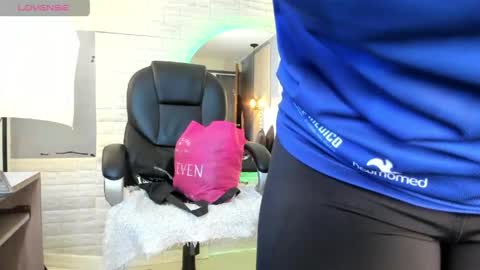 Snapshot of sussy__stone chatting on April 23, 2026, 12:15 pm online show from April 23, 2026, 12:15 pm
