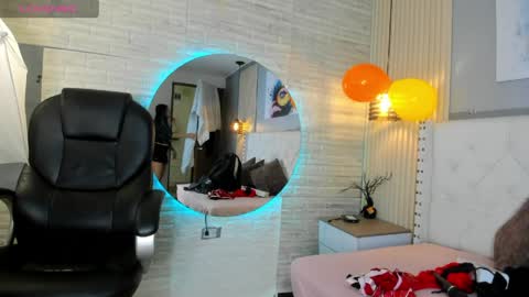 Snapshot of sussy__stone chatting on April 29, 2026, 11:47 am online show from April 29, 2026, 11:47 am