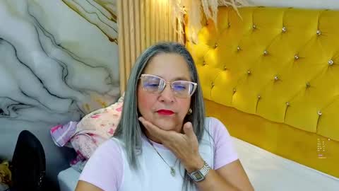 Snapshot of sussy_perez_ chatting on April 30, 2026, 4:08 am Sussy online show from April 30, 2026, 4:08 am