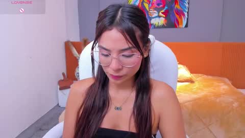 sussy_sweet4u online show from February 25, 2025, 4:00 pm