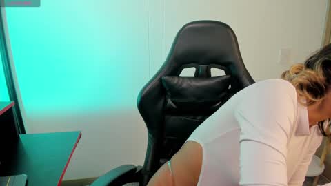 Sussy online show from December 26, 2024, 6:22 pm