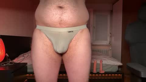 Snapshot of sutlac90 chatting on February 8, 2026, 10:02 pm sutlac90 online show from February 8, 2026, 10:02 pm