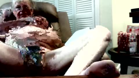 Snapshot of suttond4858 chatting on September 11, 2025, 7:08 am suttond4858 online show from September 11, 2025, 7:08 am