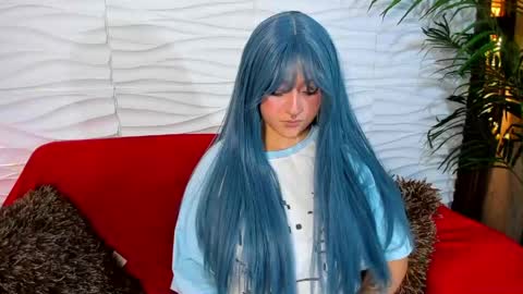 suxan_white online show from April 30, 2026, 9:19 pm